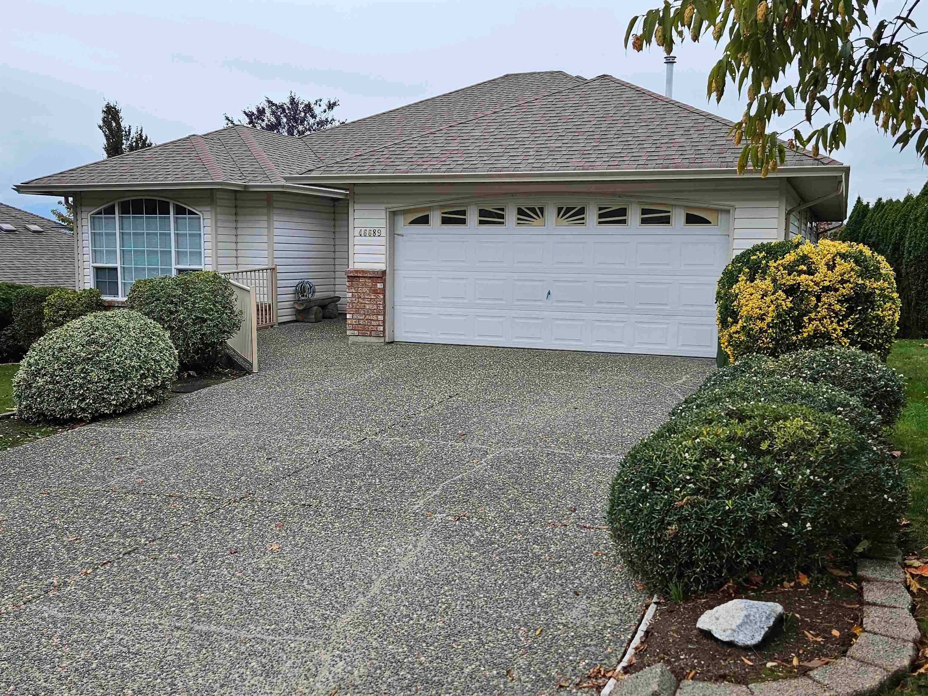 Open House. Open House on Saturday, December 16, 2023 1:00PM - 4:00PM
46689-Braeside Ave Chilliwack. Nice neighborhood on Promontory. Nice street appeal. Level wheel chair friendly entry with walk out basement into private fenced yard. Lots of room up and